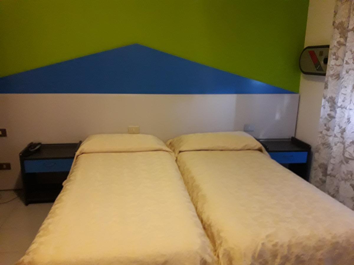 Albergo Piccadilly Medolago Dış mekan fotoğraf